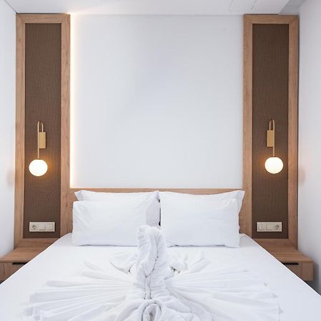 Olivento Beach Front Suites Потос Экстерьер фото