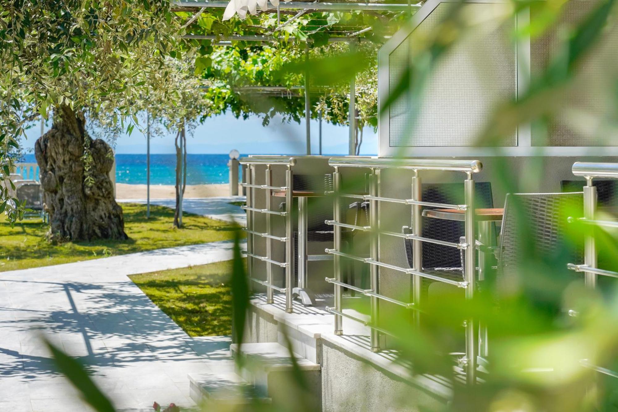 Olivento Beach Front Suites Потос Экстерьер фото